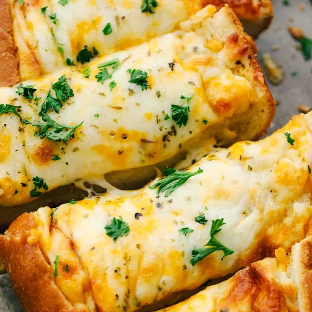 Cheesy Garlic Bread